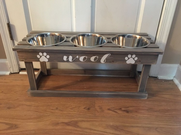 Подставка под миски