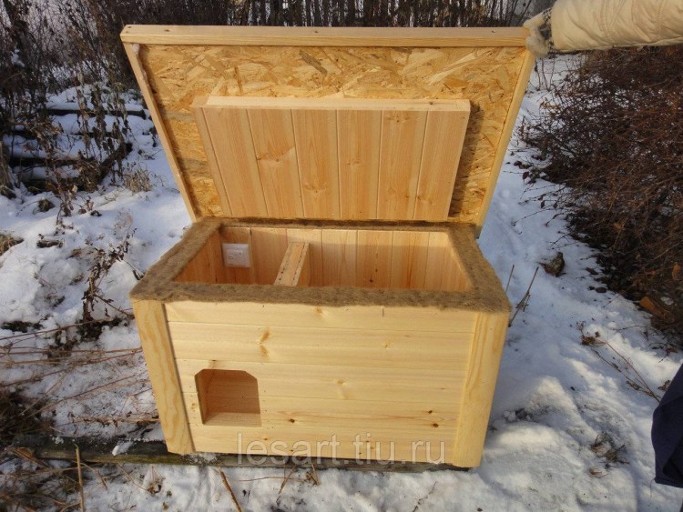 Лежанка для кота