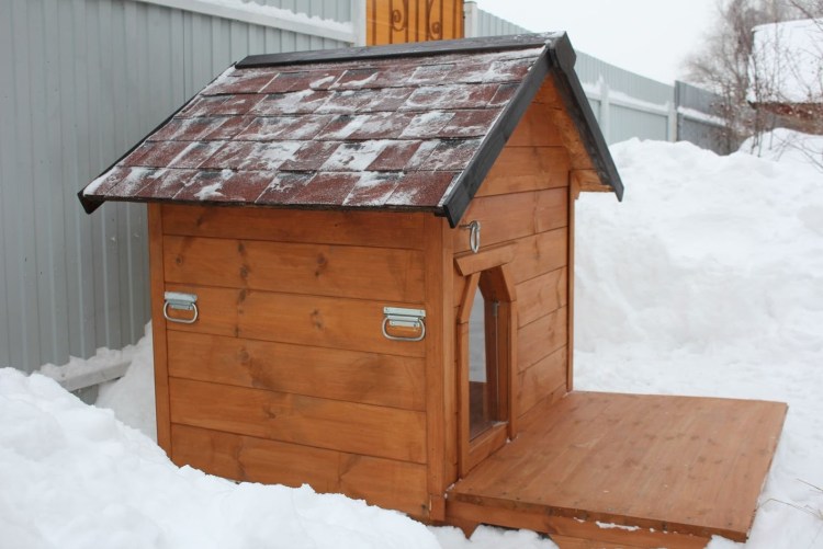 Будка для собаки зимняя