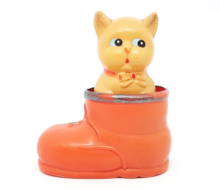 Советская игрушка кот в башмаке
